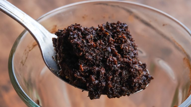 8 Creative Uses for Old Coffee Grounds in Your Garden