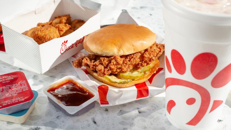 How to Create a Simple Homemade Polynesian Sauce That Tastes Just Like Chick-Fil-A's