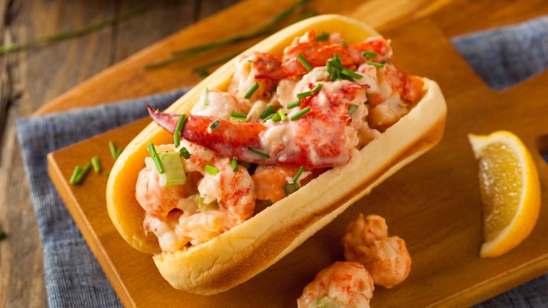 13 Tips for Crafting a Delicious Lobster Roll