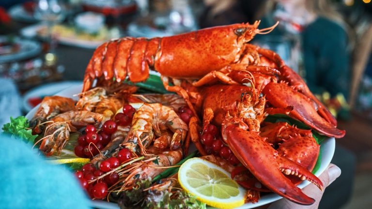 16 Crucial Red Flags to Watch For When Purchasing Lobster