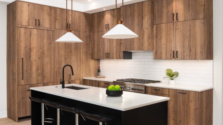 Wood Kitchen Cabinets You Should Keep Unpainted