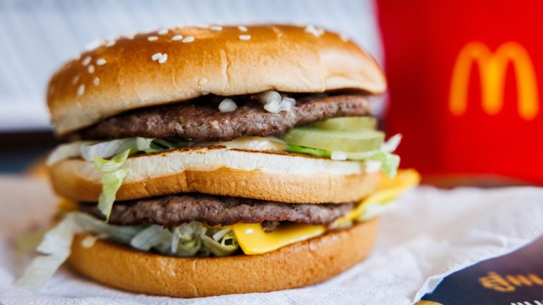 Making McDonald's Favorite Rehydrated Onions at Home Is Simpler Than You Imagine
