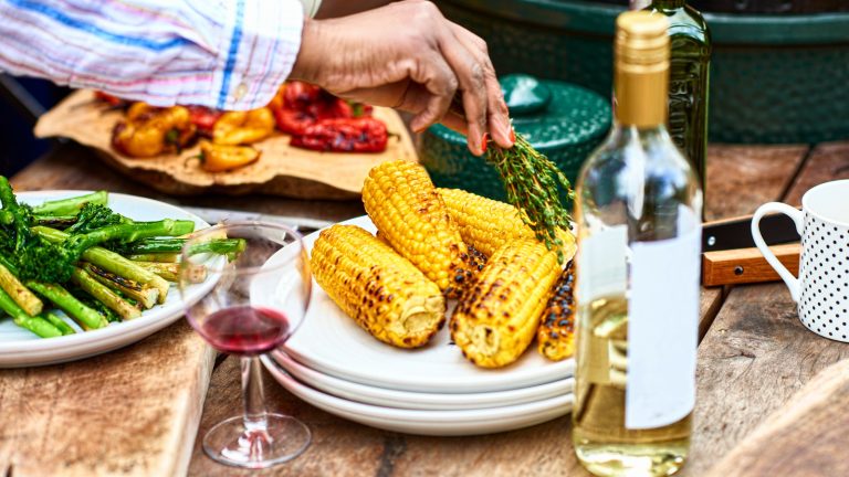 Don't Discard Those Bare Corn Cobs — Use Them for This Instead