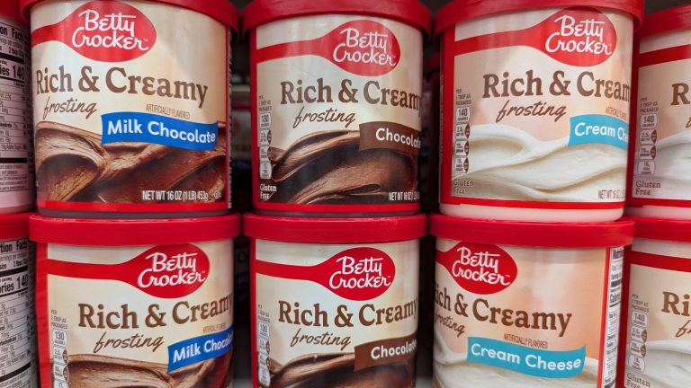 12 Innovative Ideas for Using Pre-Made Frosting