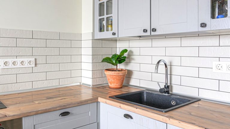 6 Advantages and Disadvantages of Peel-and-Stick Tile Backsplash