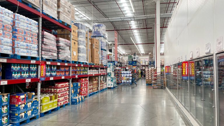 The Optimal (And Least Ideal) Days to Shop at Sam's Club
