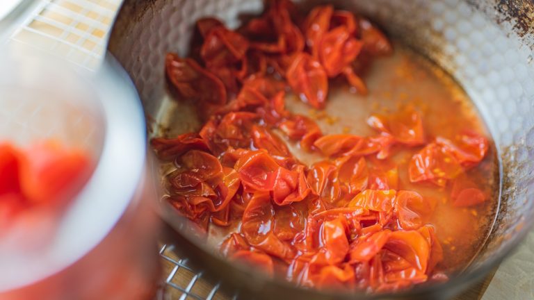 Tomato Simple Syrup: The Must-Have Summer Boost for Your Cocktails