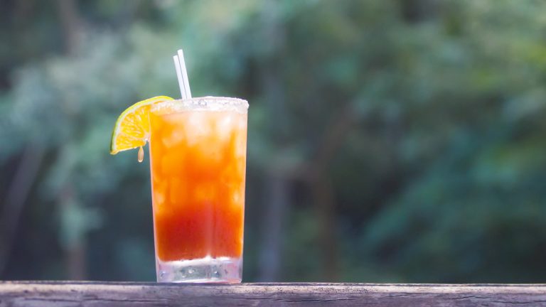 The Classic Cocktail Still Popular Among College Students Today
