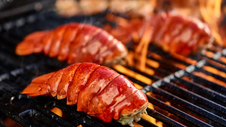 Master the Art of Grilling Lobster: Tips from a LongHorn Steakhouse Chef