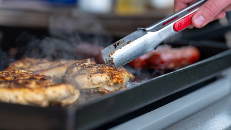 Steps to Properly Season a Blackstone Griddle