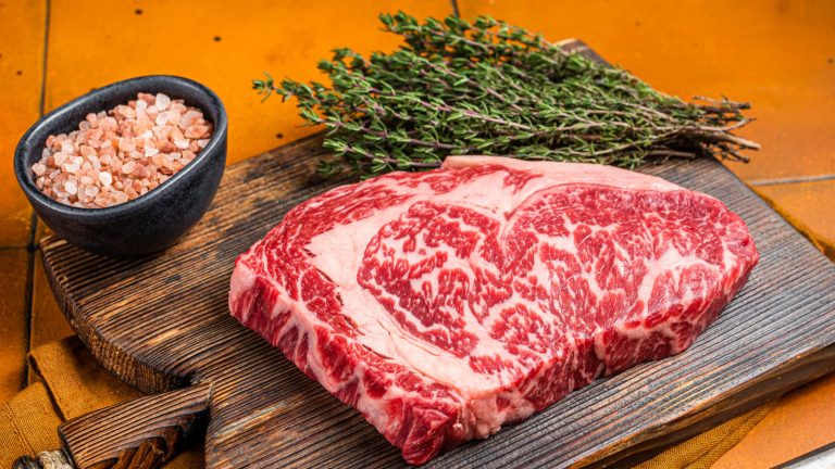 What Distinguishes Japanese A5 Wagyu from USDA Prime Steaks?