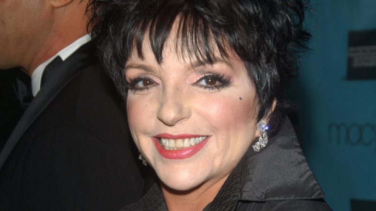 Liza Minnelli's Go-To Comfort Dish: A Surprisingly Boozy Baked Potato