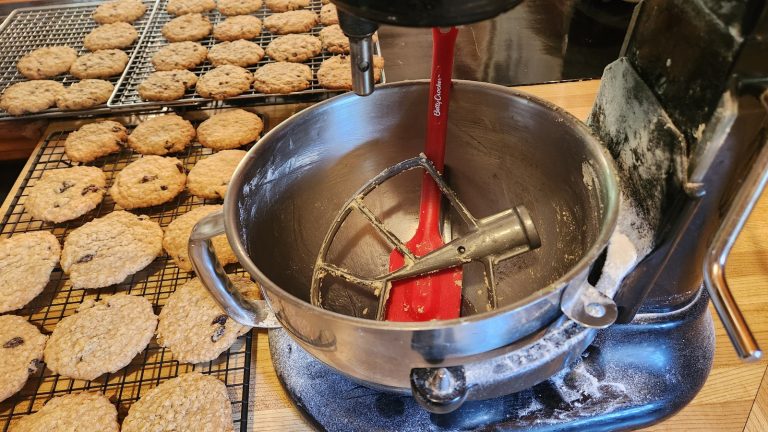 Professional Tips for Cleaning Your Stand Mixer