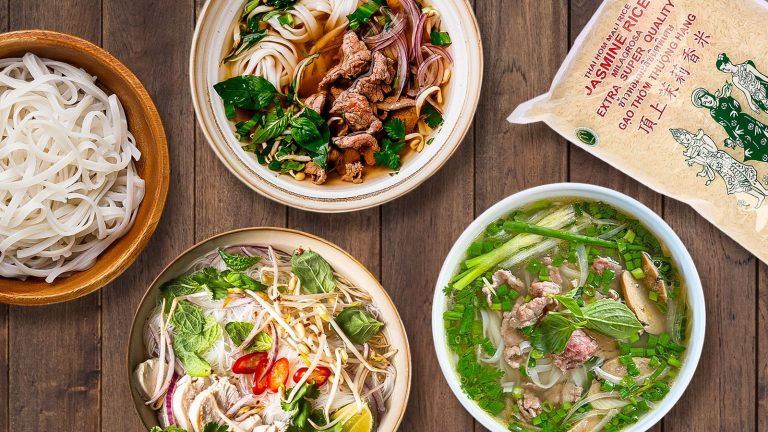 10 Top Tips for Creating Restaurant-Quality Phở at Home