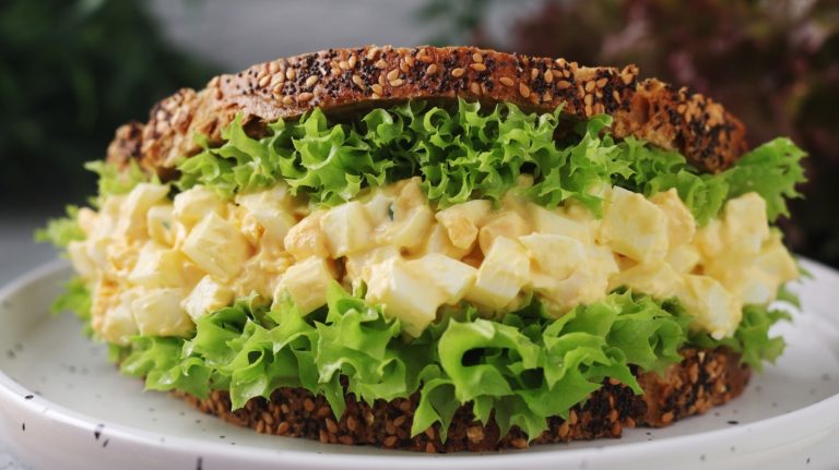 How to Layer Your Egg Salad Sandwich to Keep It Fresh and Crisp