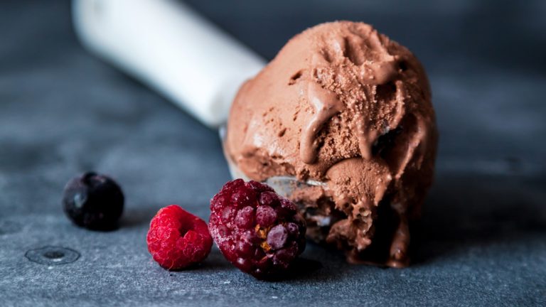 What Is the Best Chocolate for Homemade Chocolate Ice Cream?