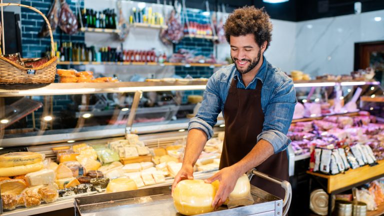 Why Doesn’t Aldi Feature a Deli Counter?