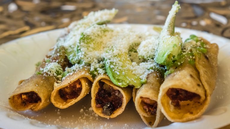 Flautas and Taquitos: What Sets Them Apart?