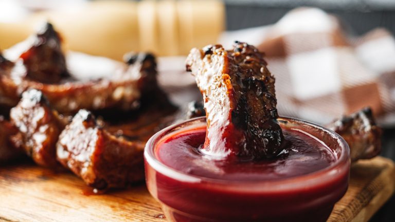 Costco Customers Upset by Fragile Packaging of Popular BBQ Sauce