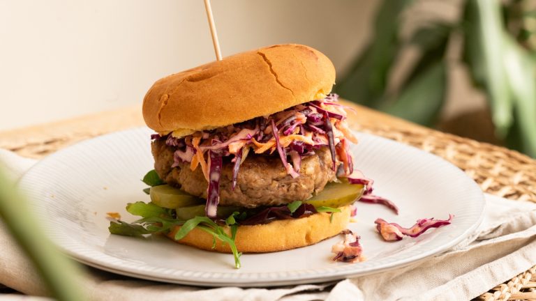 Try These Cookout-Worthy Blended Beef and White Bean Burgers