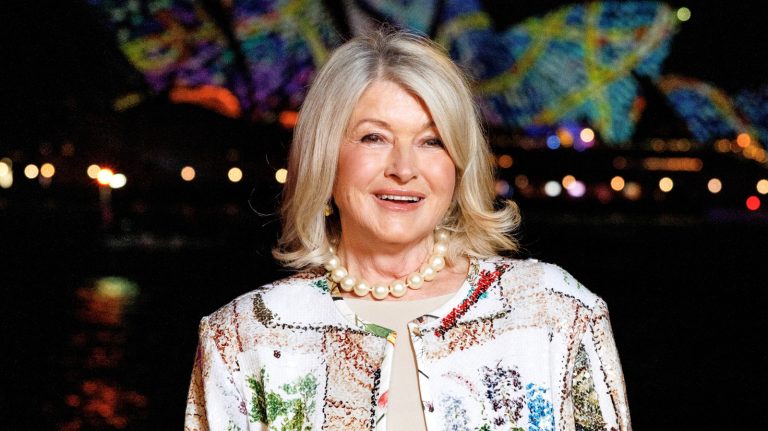 How Martha Stewart Organizes Her Home Using Glass Jars