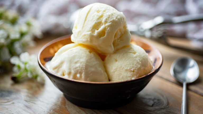 The Cherished 5-Ingredient Vanilla Ice Cream