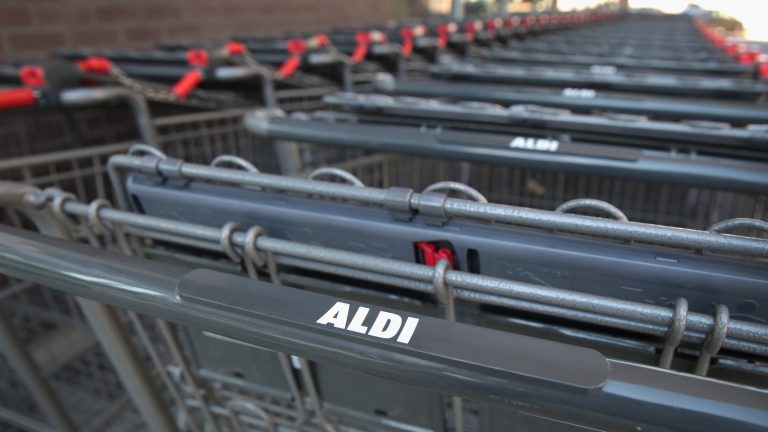 No Quarter Needed: Unlock Aldi Shopping Carts Easily with This Tool