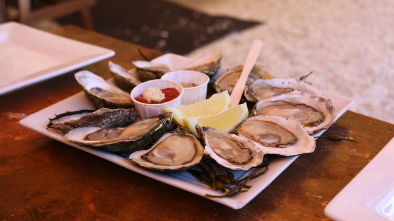 Discover Why This Massachusetts Town is Renowned for Its Exceptional Oysters