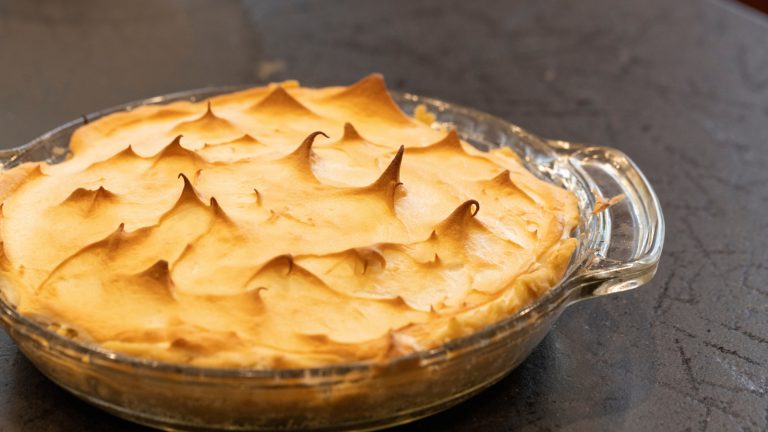 The Forgotten Classic: Vintage Chocolate Pie