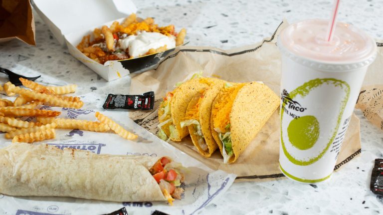The Oldest Operating Del Taco in the World is Located in a US City