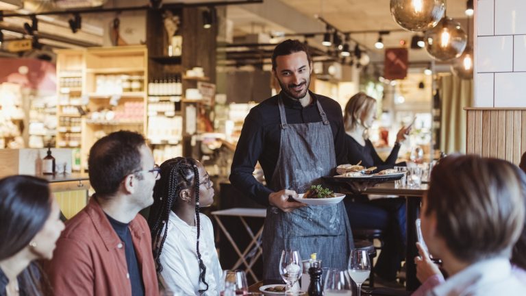 Avoid the Mistake of Tipping Poorly When Dining Out