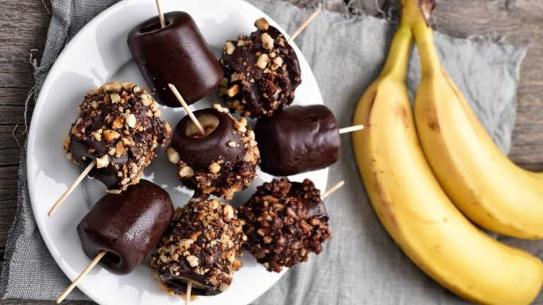 Enhance the Texture of Your Chocolate-Covered Frozen Bananas with This Ingredient