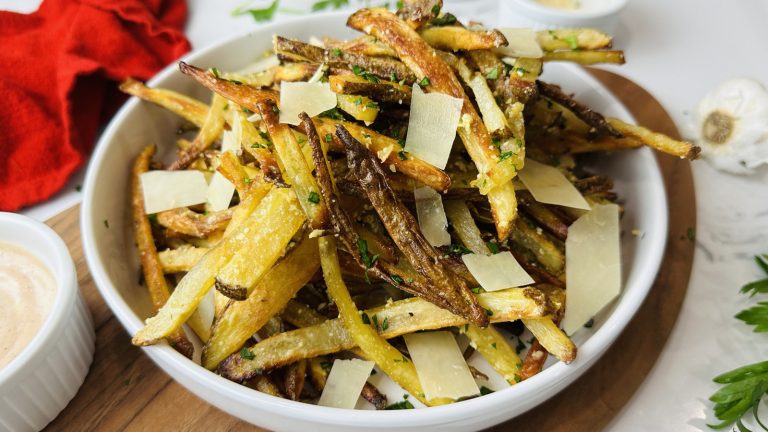 Savor Our Crispy and Buttery Baked Garlic Parmesan Fries