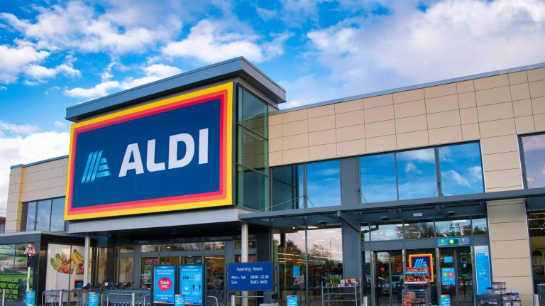 UK Aldi Offers Weekly Wine Deals That the US Needs ASAP