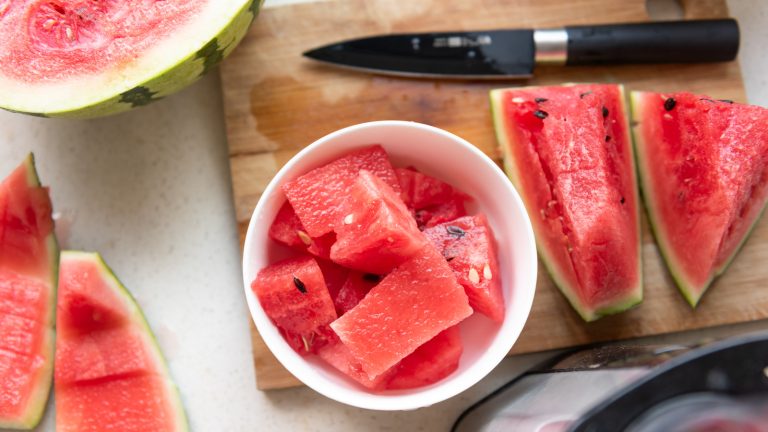 Selecting the Ideal Ripe Watermelon at the Grocery Store