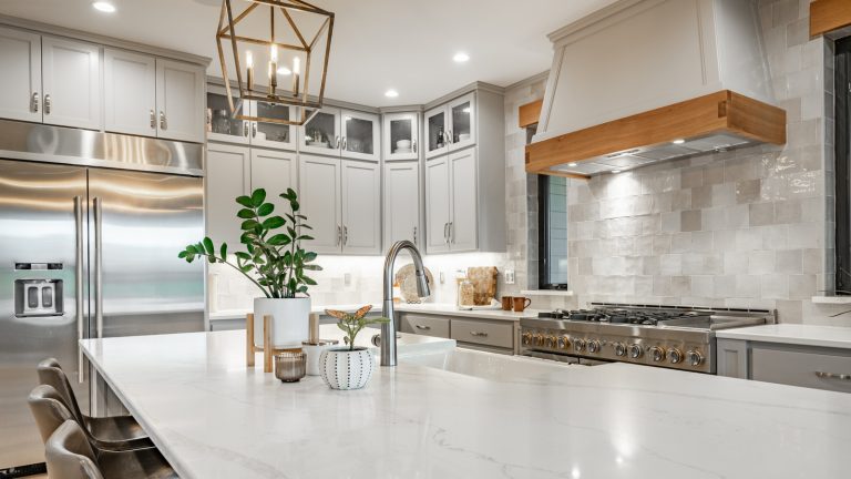 12 Budget-Friendly Ideas for a Stunning Kitchen Backsplash