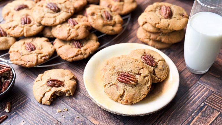 Opt for Our Butter Pecan Cookie Recipe Instead of Pie