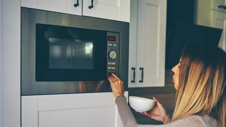 Here's the Ideal Price for a New Microwave