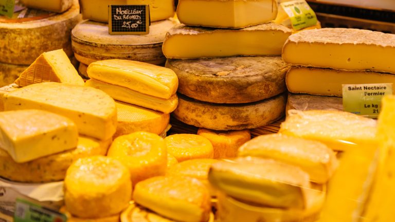 You May Be Surprised by the World's Leading Cheese-Producing Country