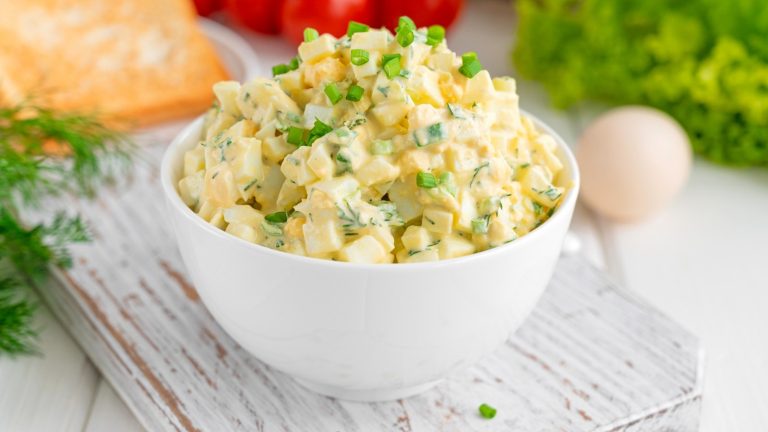 9 Great Alternatives to Mayo for Your Next Egg Salad