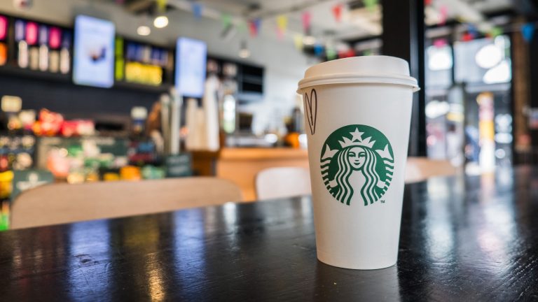 5 Starbucks Drinks to Enjoy with Raspberry Syrup While It's Available Again