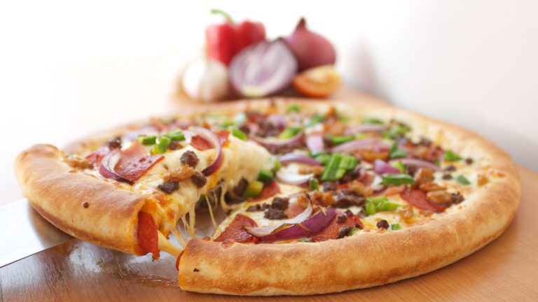 Making a Homemade Stuffed-Crust Pizza Is Simpler Than You Think