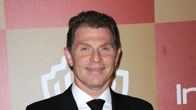 Bobby Flay's Surprising Baking Technique for the Juiciest Fried Chicken