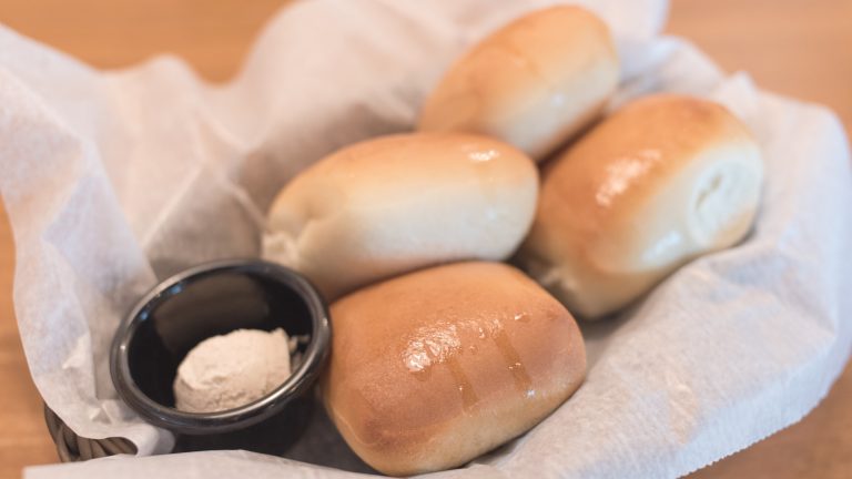 Are Texas Roadhouse Rolls Free of Dairy?