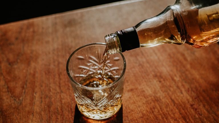 The Perfect Appetizer to Complement Whiskey Effortlessly