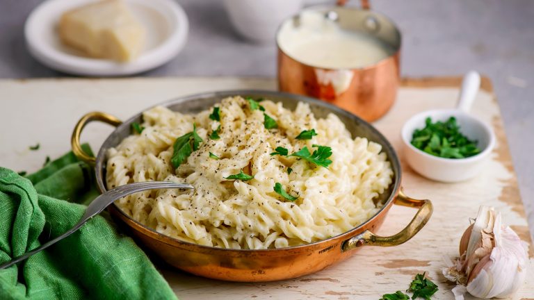 Alfredo Sauce 101: Heavy Cream Substitutes You Should Steer Clear Of