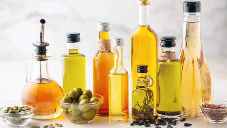 This Natural Oil Could Stealthily Defeat Kitchen Ants