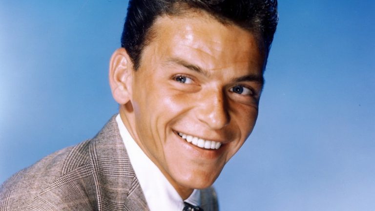 Why Is Frank Sinatra's Music Commonly Played in Italian Restaurants?