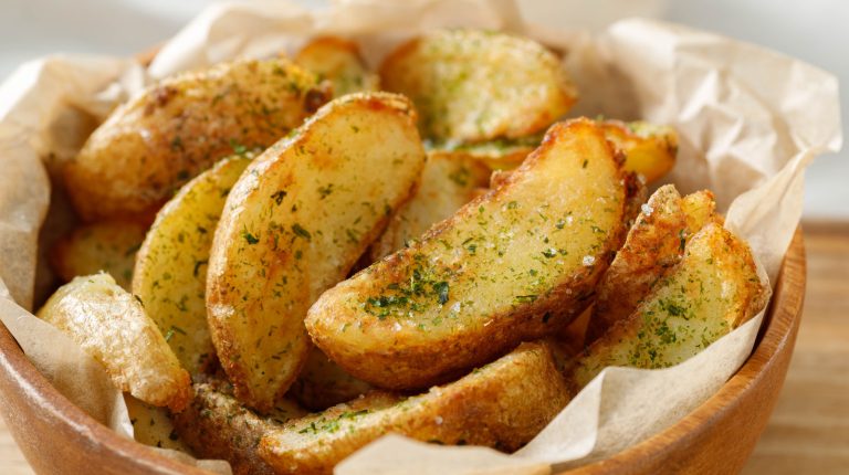 Transform Your Potato Wedges with This Ingenious Apple Slicer Hack