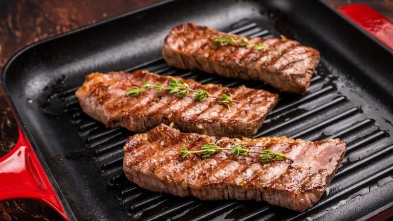 How to Perfectly Slice a Tri-Tip Steak for a Juicy, Tender Texture